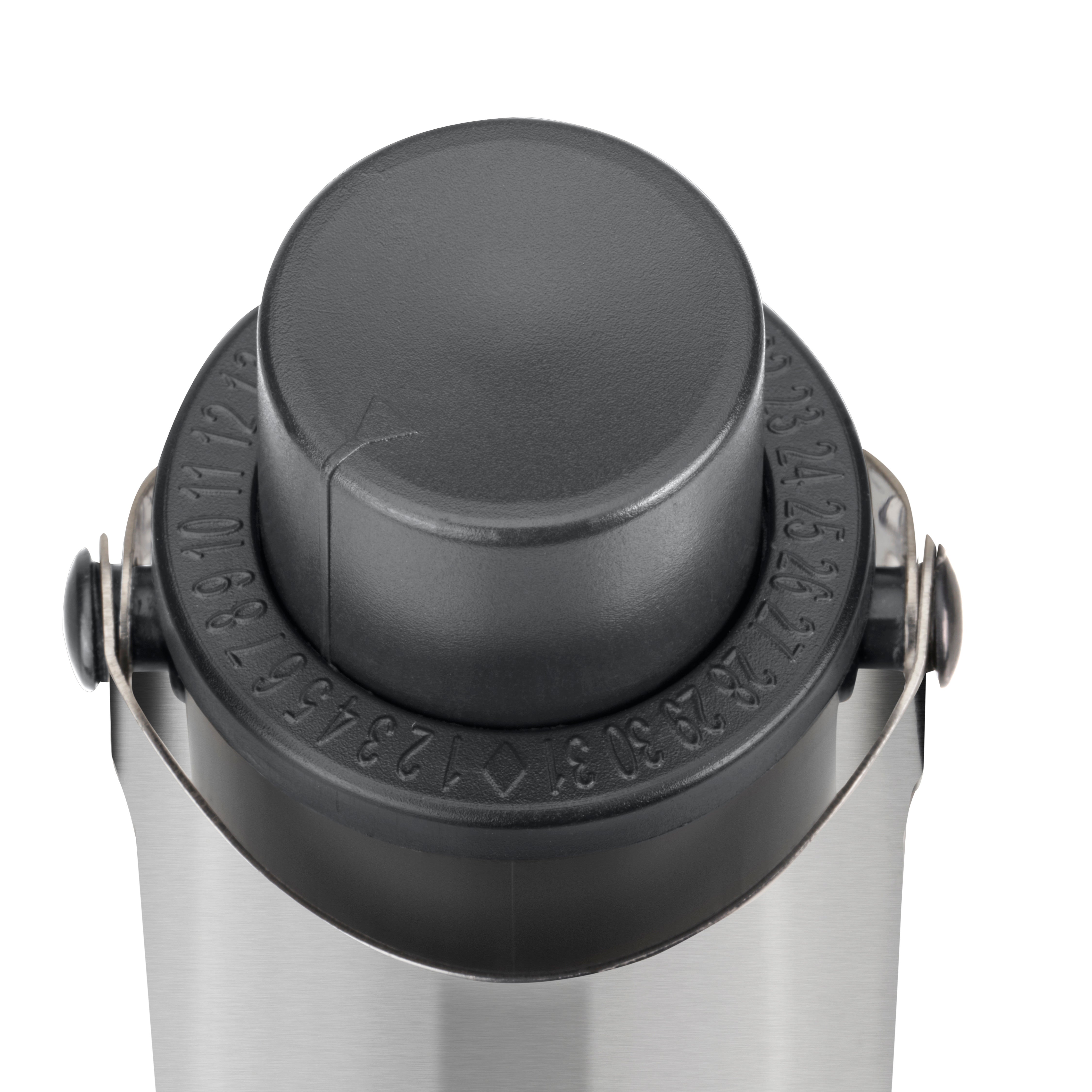 Champagne Saver in Graphite